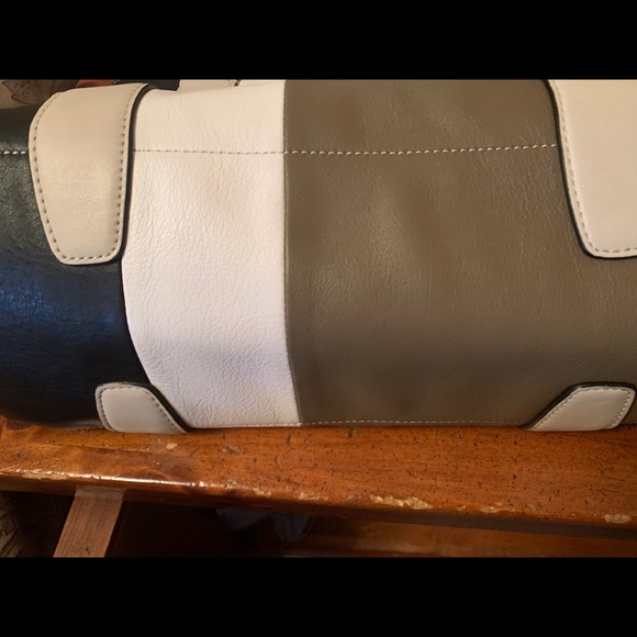 Coach Handbag - Picture 3 of 6